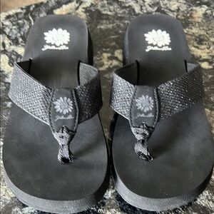 Yellow Box Black Sandals